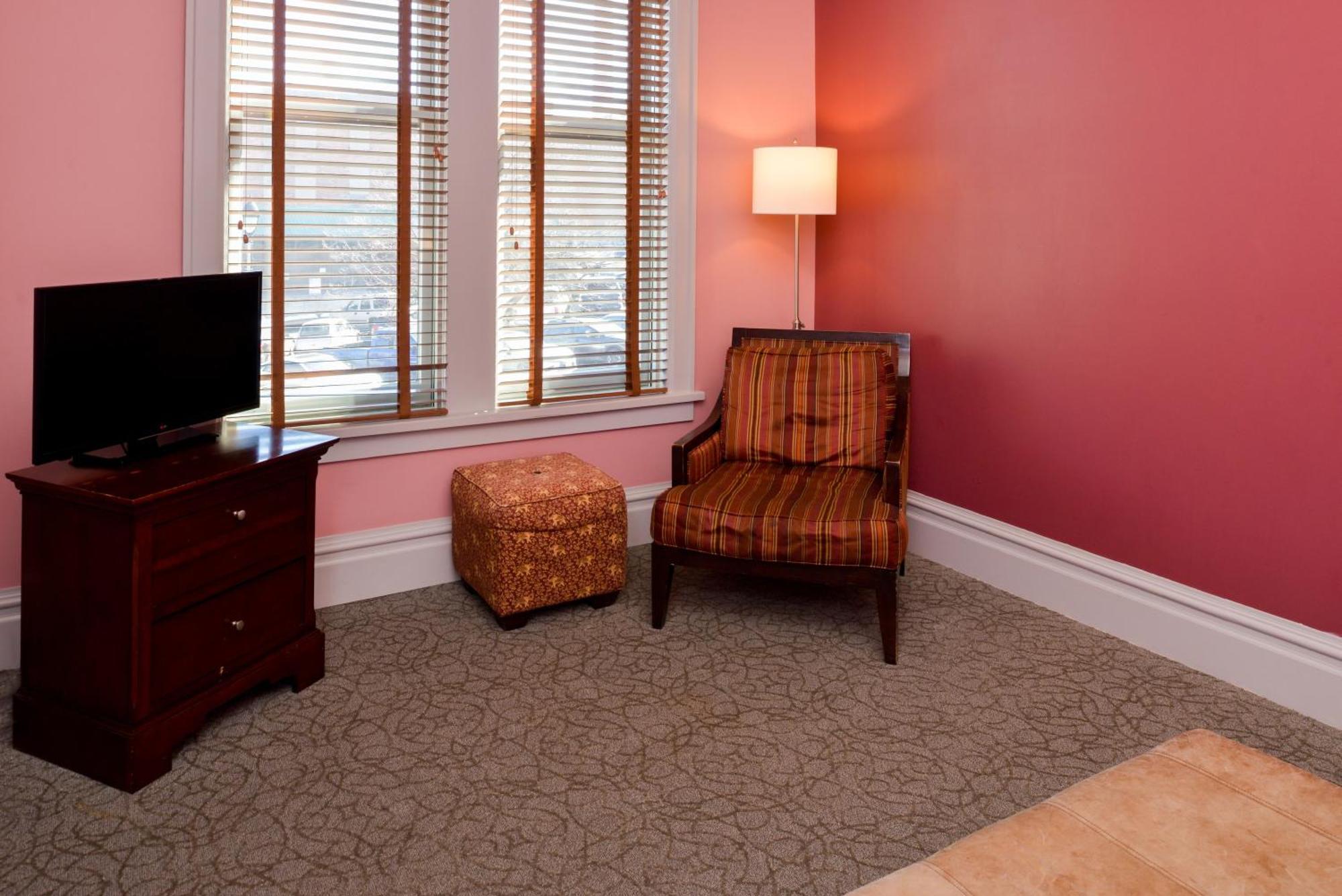 Hotel Montvale