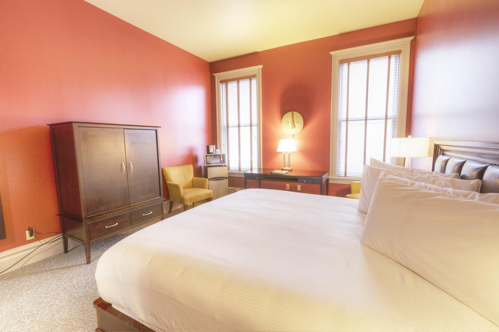 Hotel Montvale