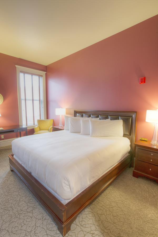 Montvale 3*